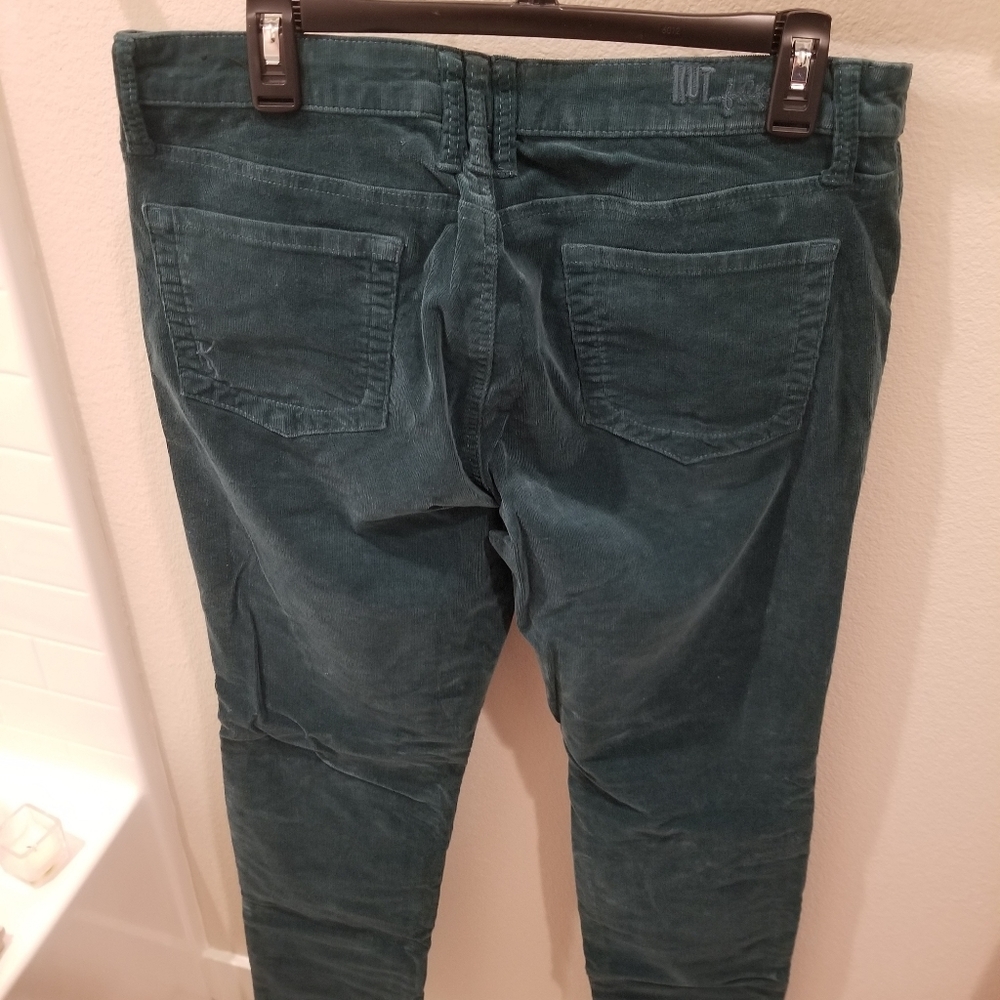 Jeans - Picture 3 of 3